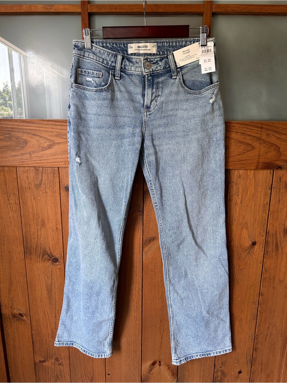 Hollister Light Wash Straight-Leg Jeans